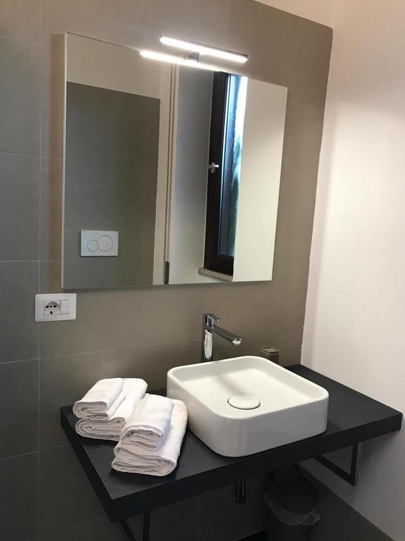 Four Rooms Guesthouse Oristano Extérieur photo